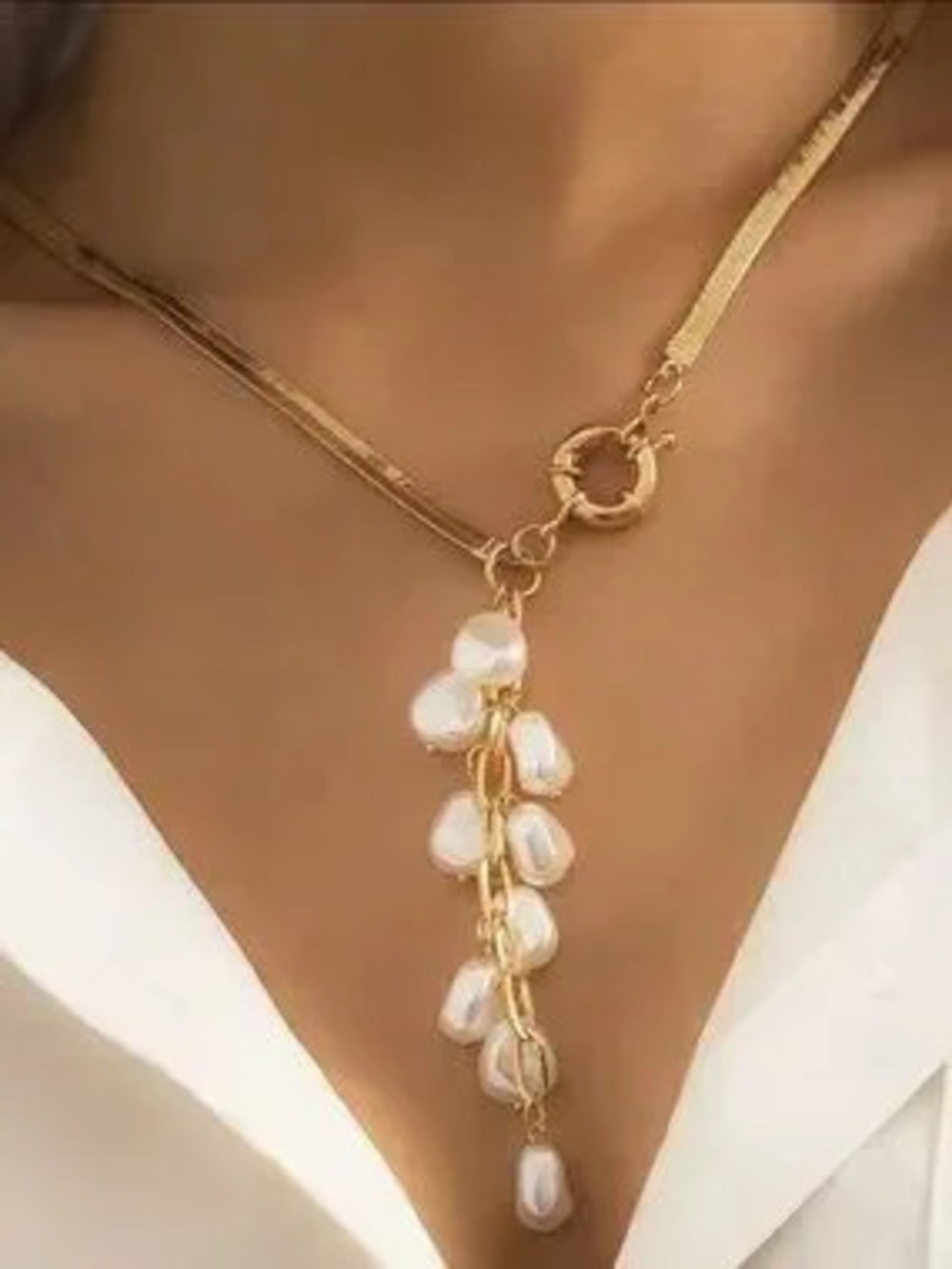 Golden Drift Pearl Lariat Necklace